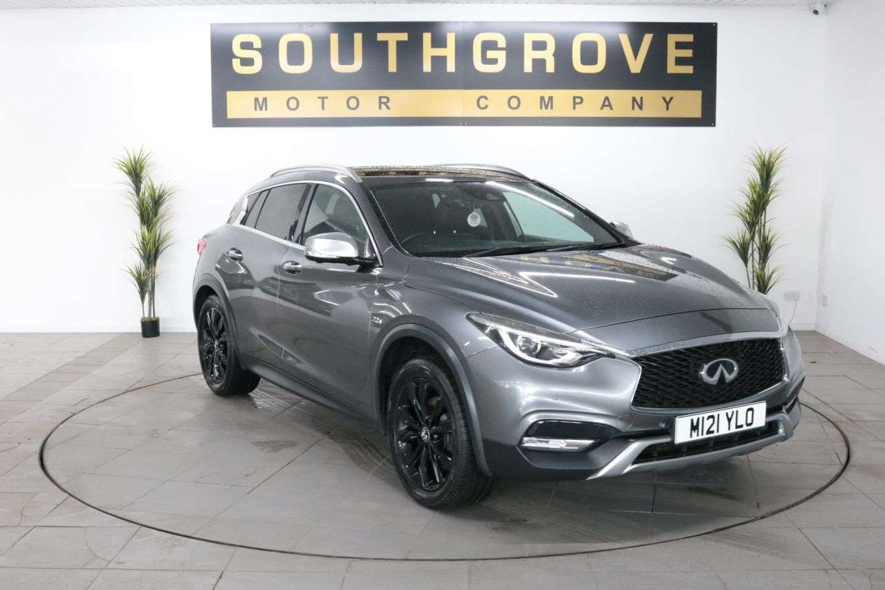 A 2017 INFINITI QX30 2.2d Premium Tech SUV 5dr Diesel DCT AWD Euro 6 (s/s) (170 ps) ** EXTENDED A 2017 INFINITI QX30 2.2d Premium Tech SUV 5dr Diesel DCT AWD Euro 6 (s/s) (170 ps) ** EXTENDED
