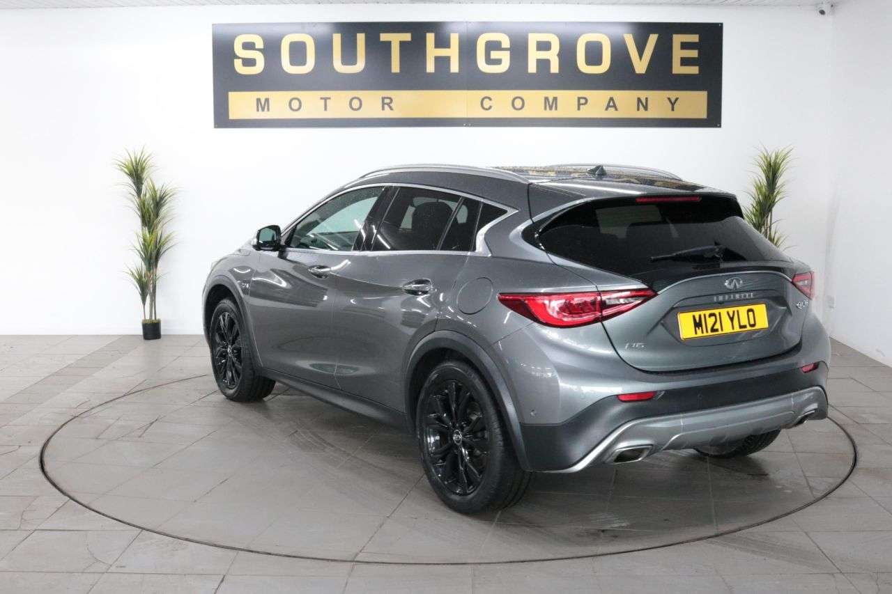 2017 INFINITI QX30 2017 INFINITI QX30