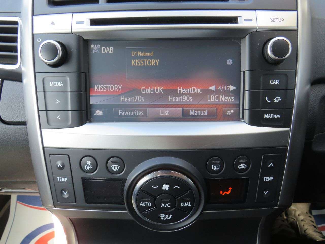 2014 TOYOTA VERSO 2014 TOYOTA VERSO