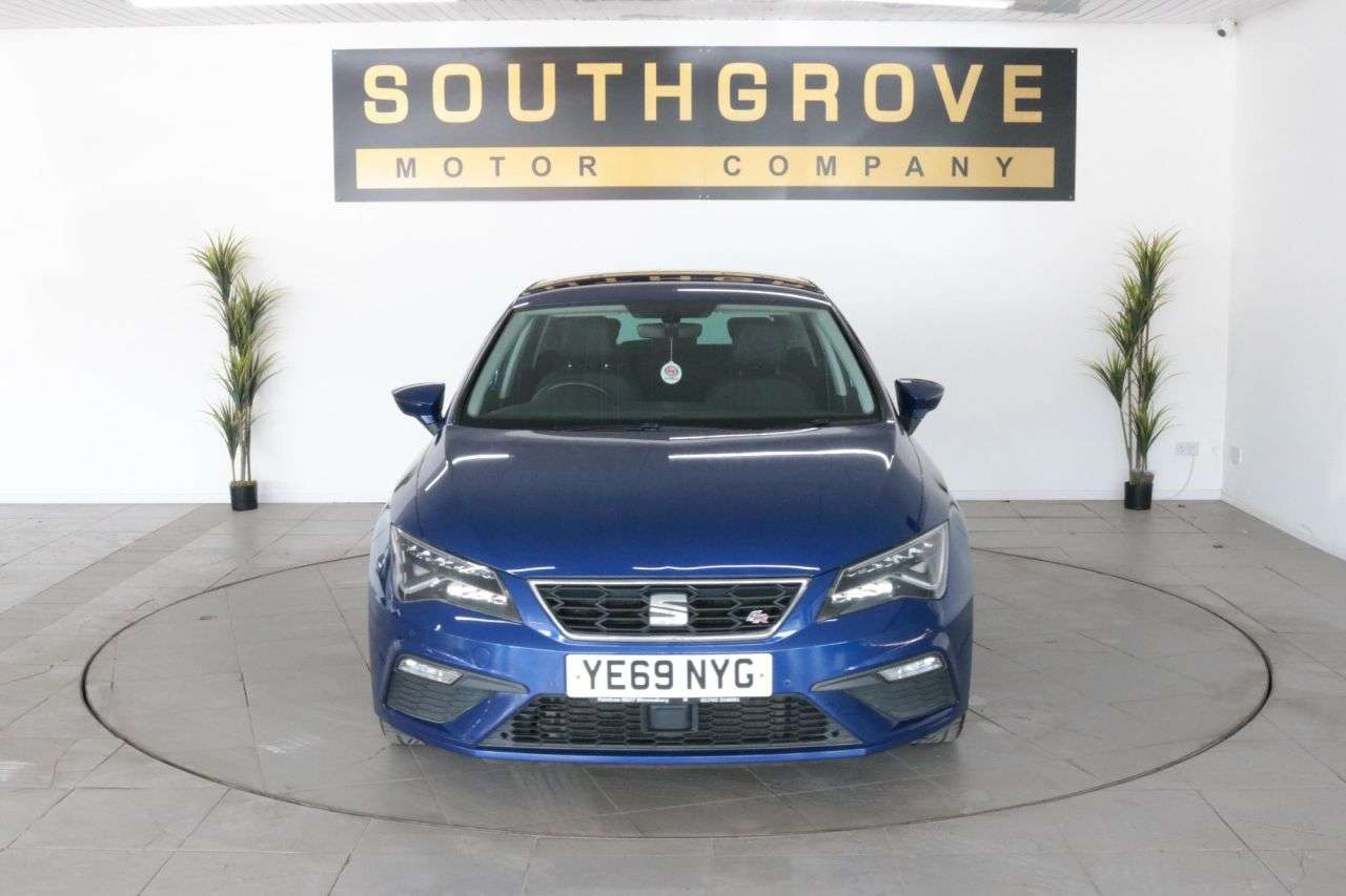A 2019 SEAT LEON 2.0 TDI FR Hatchback 5dr Diesel Manual Euro 6 (s/s) (150 ps) ** EXTENDED WA A 2019 SEAT LEON 2.0 TDI FR Hatchback 5dr Diesel Manual Euro 6 (s/s) (150 ps) ** EXTENDED WA