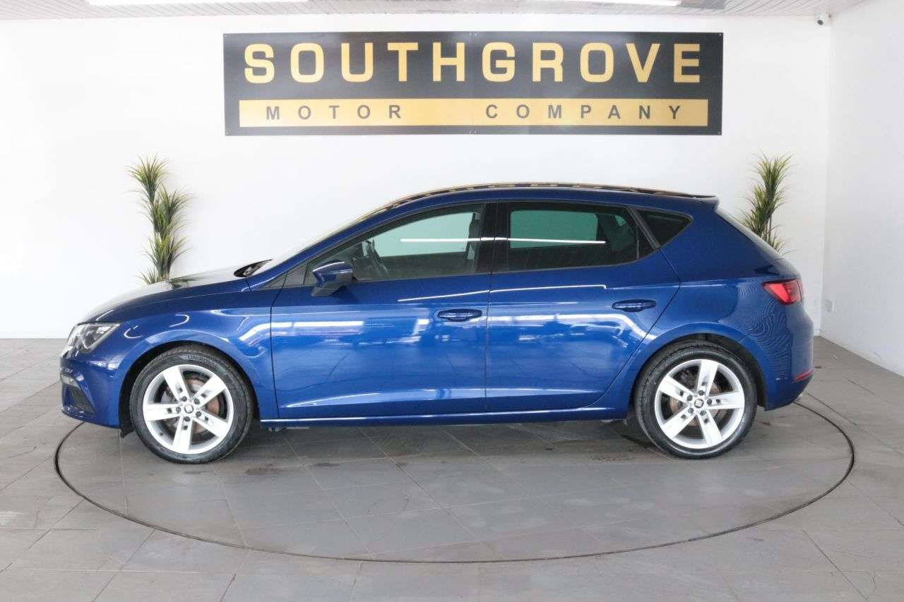 A 2019 SEAT LEON 2.0 TDI FR Hatchback 5dr Diesel Manual Euro 6 (s/s) (150 ps) ** EXTENDED WA A 2019 SEAT LEON 2.0 TDI FR Hatchback 5dr Diesel Manual Euro 6 (s/s) (150 ps) ** EXTENDED WA