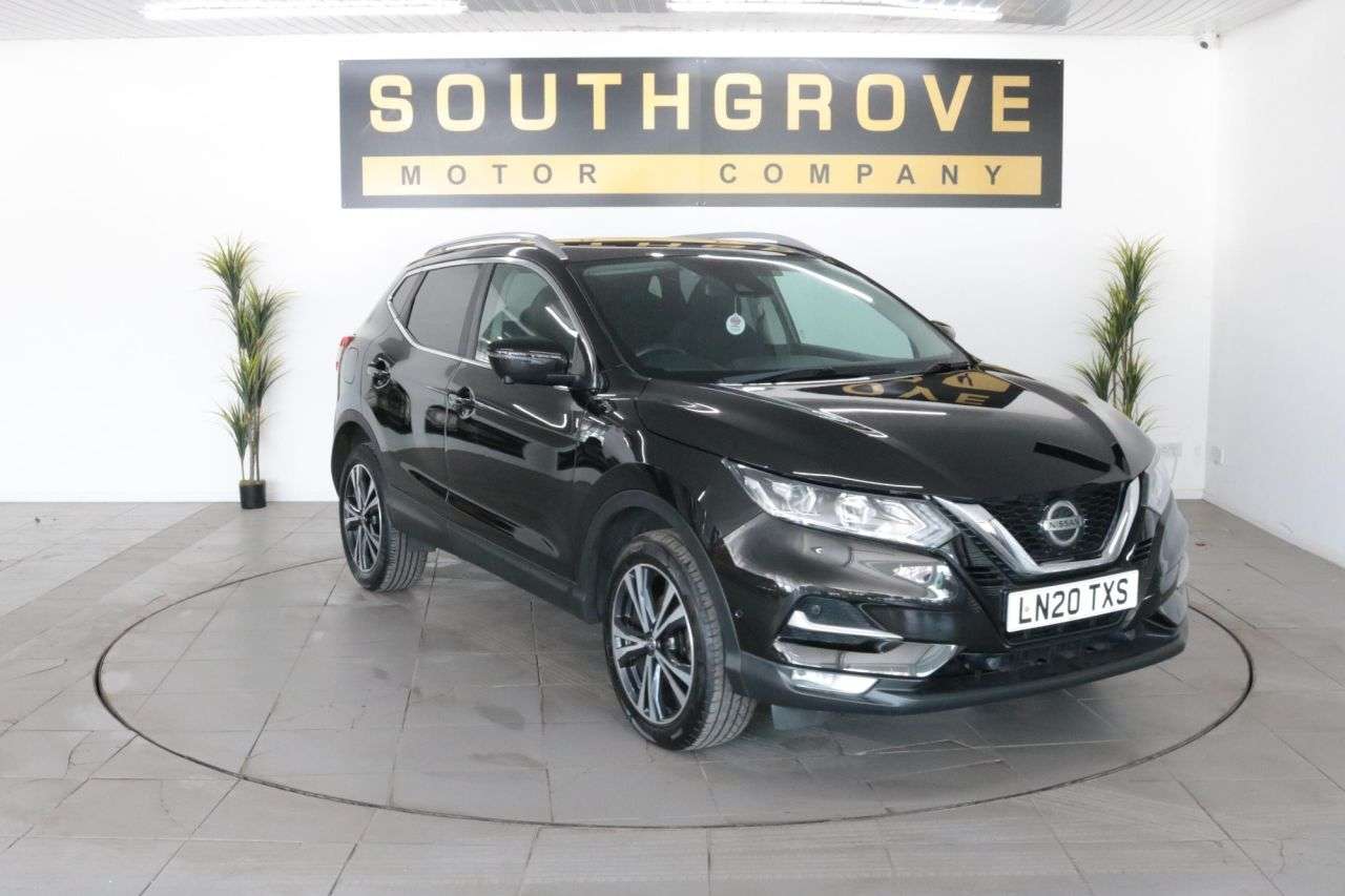 A 2020 NISSAN QASHQAI 1.3 DIG-T N-Connecta SUV 5dr Petrol Manual Euro 6 (s/s) (140 ps) ** EXTENDE A 2020 NISSAN QASHQAI 1.3 DIG-T N-Connecta SUV 5dr Petrol Manual Euro 6 (s/s) (140 ps) ** EXTENDE