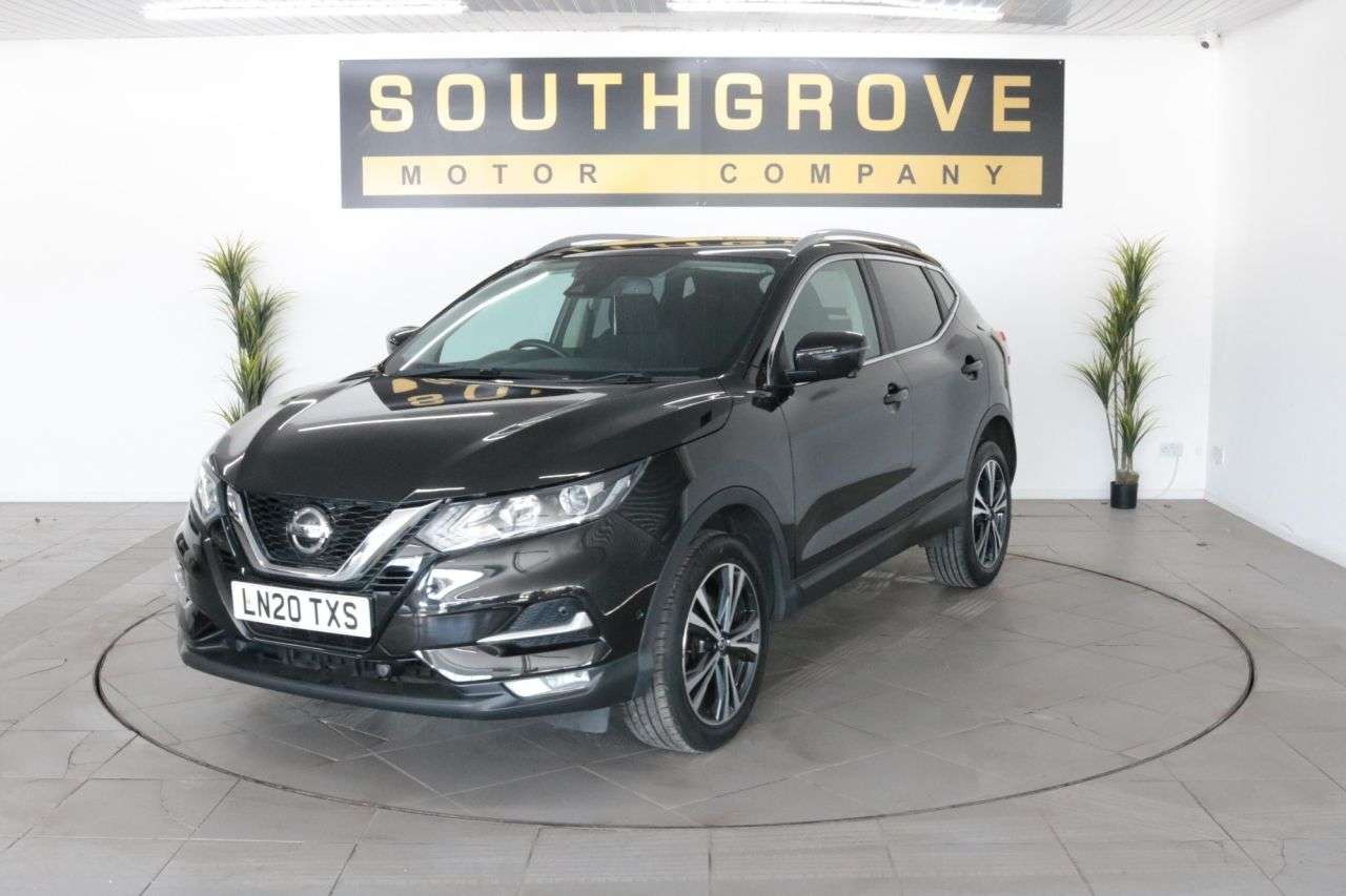 A 2020 NISSAN QASHQAI 1.3 DIG-T N-Connecta SUV 5dr Petrol Manual Euro 6 (s/s) (140 ps) ** EXTENDE A 2020 NISSAN QASHQAI 1.3 DIG-T N-Connecta SUV 5dr Petrol Manual Euro 6 (s/s) (140 ps) ** EXTENDE