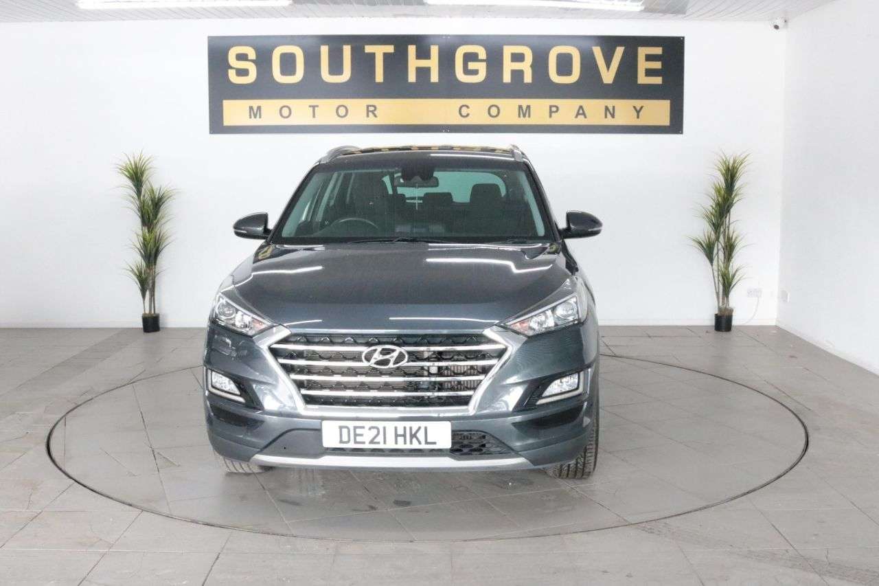 A 2021 HYUNDAI TUCSON 1.6 CRDi MHEV SE Nav SUV 5dr Diesel Hybrid Manual Euro 6 (s/s) (115 ps) * E A 2021 HYUNDAI TUCSON 1.6 CRDi MHEV SE Nav SUV 5dr Diesel Hybrid Manual Euro 6 (s/s) (115 ps) * E