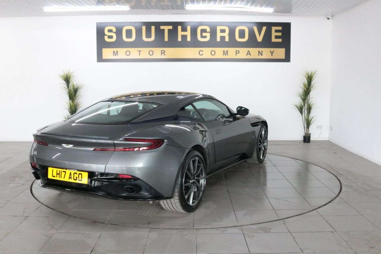 2017 ASTON MARTIN DB11 2017 ASTON MARTIN DB11