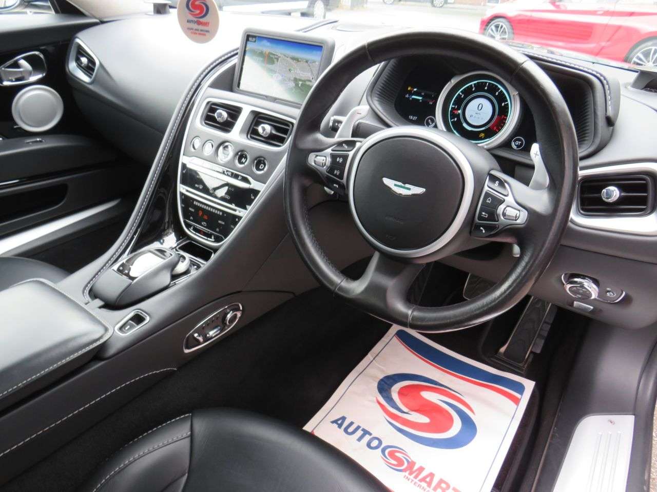 2017 ASTON MARTIN DB11 2017 ASTON MARTIN DB11