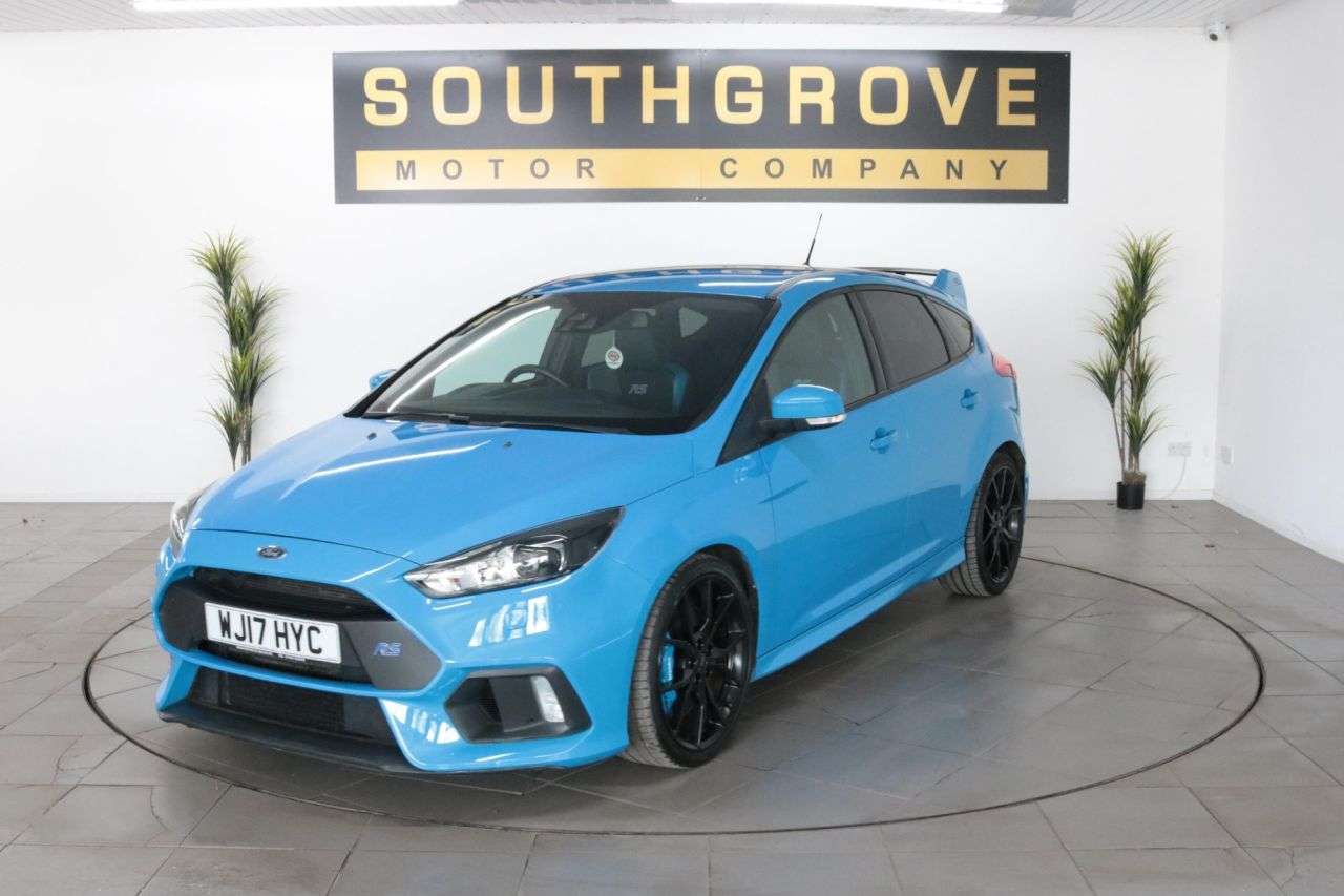 A 2017 FORD FOCUS 2.3T EcoBoost RS Hatchback 5dr Petrol Manual AWD Euro 6 (s/s) (350 ps) ** E A 2017 FORD FOCUS 2.3T EcoBoost RS Hatchback 5dr Petrol Manual AWD Euro 6 (s/s) (350 ps) ** E
