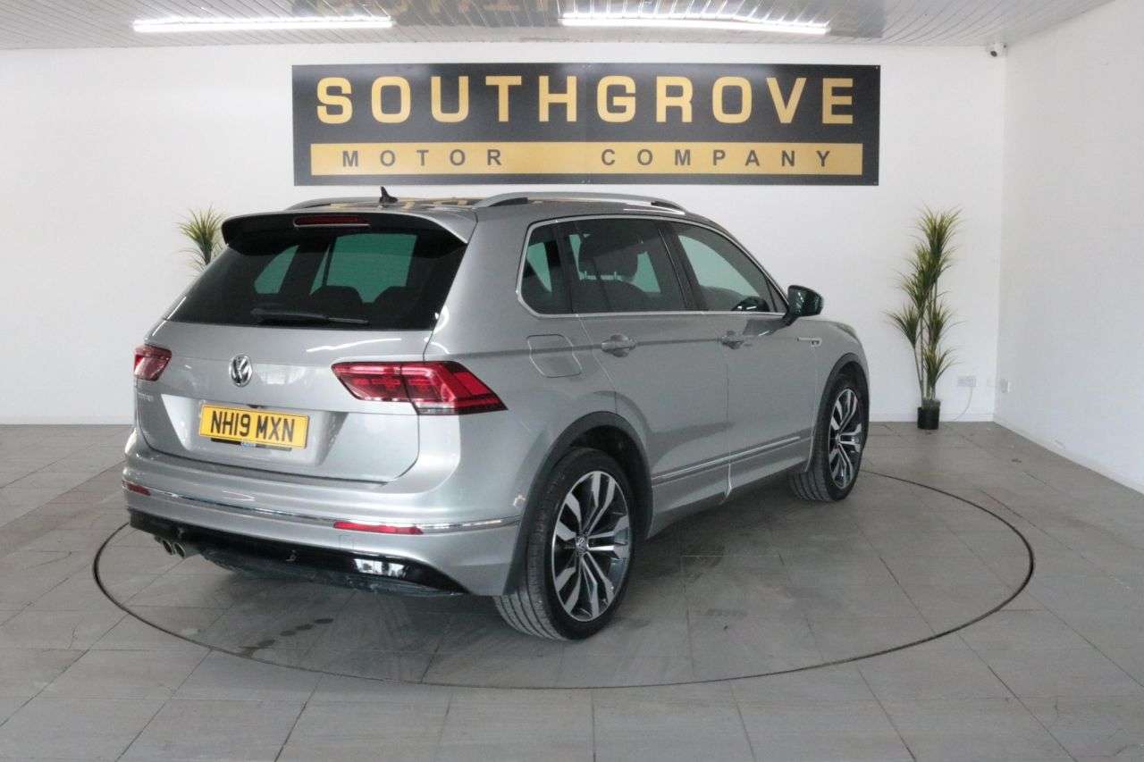 2019 VOLKSWAGEN TIGUAN 2019 VOLKSWAGEN TIGUAN