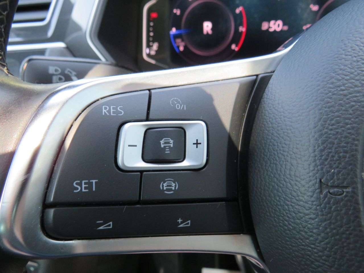 2019 VOLKSWAGEN TIGUAN 2019 VOLKSWAGEN TIGUAN