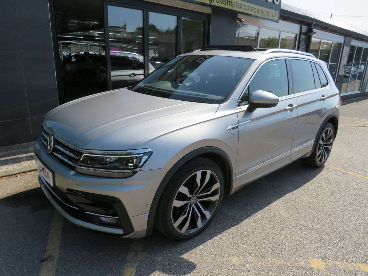 2019 VOLKSWAGEN TIGUAN 2019 VOLKSWAGEN TIGUAN