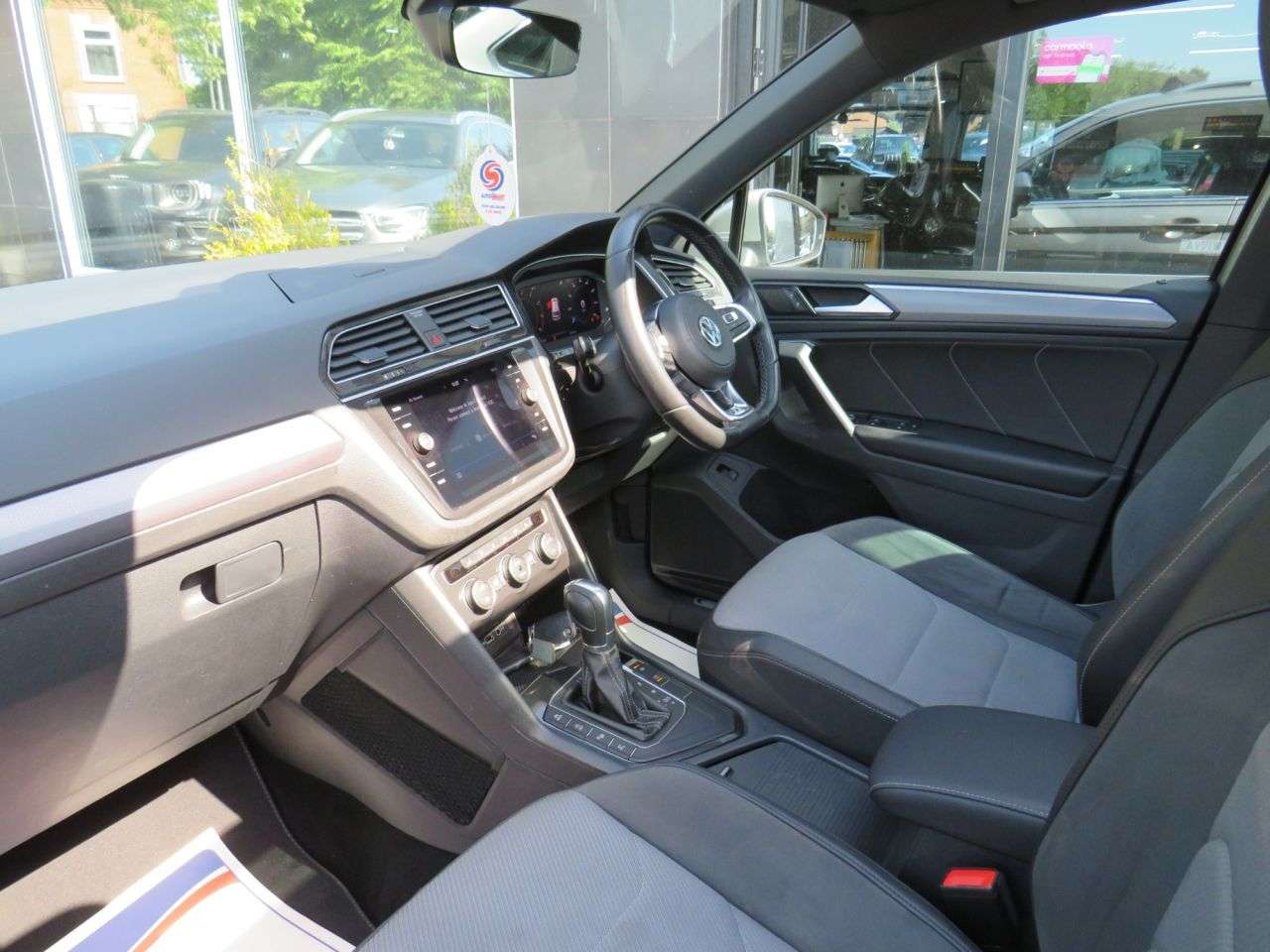 2019 VOLKSWAGEN TIGUAN 2019 VOLKSWAGEN TIGUAN