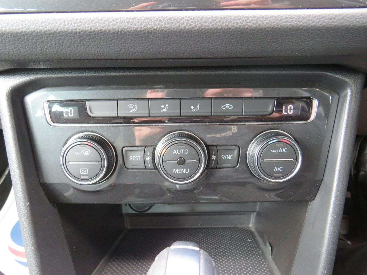2020 VOLKSWAGEN TIGUAN 2020 VOLKSWAGEN TIGUAN