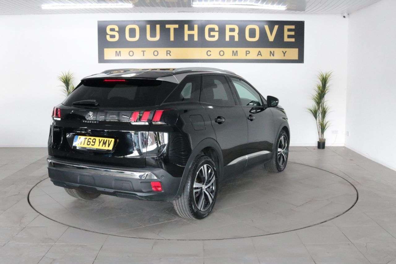 2019 PEUGEOT 3008 2019 PEUGEOT 3008