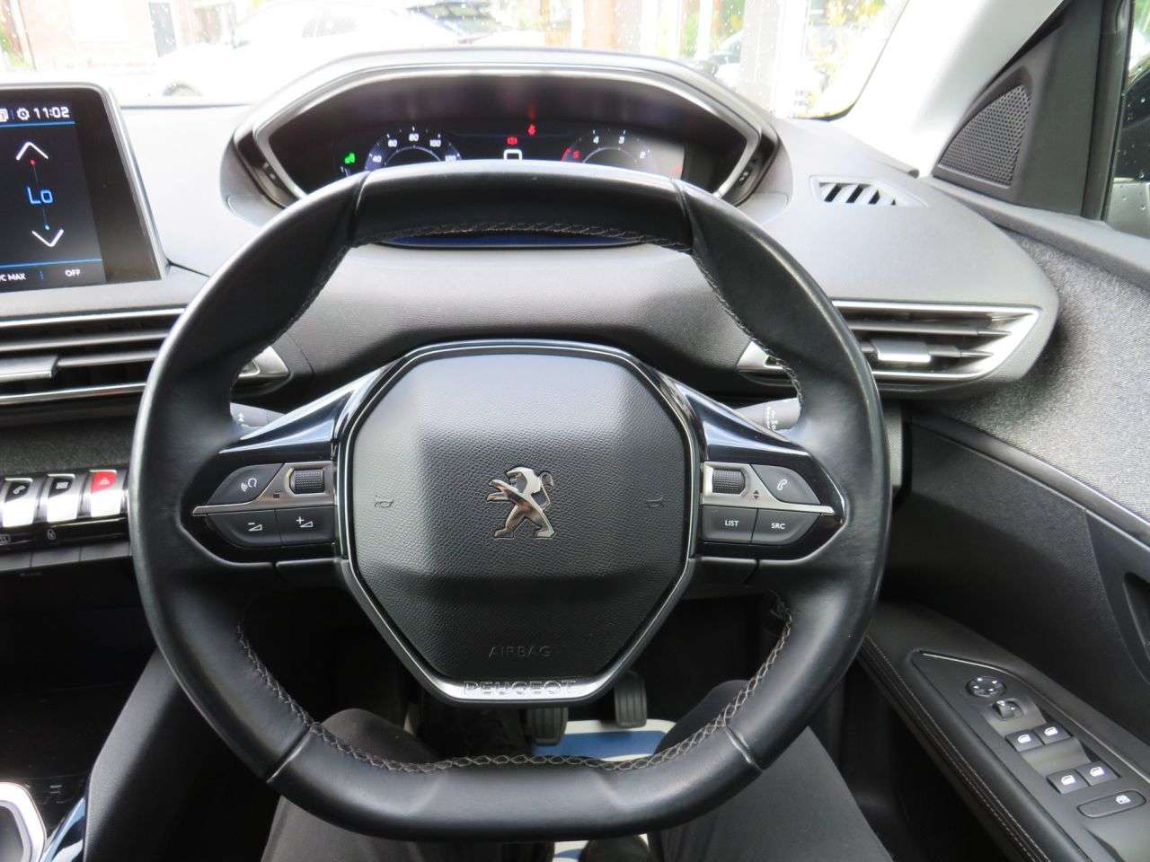 2019 PEUGEOT 3008 2019 PEUGEOT 3008