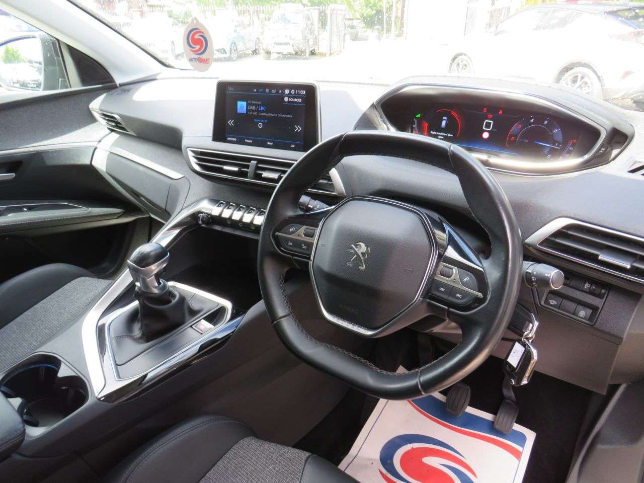 2019 PEUGEOT 3008 2019 PEUGEOT 3008
