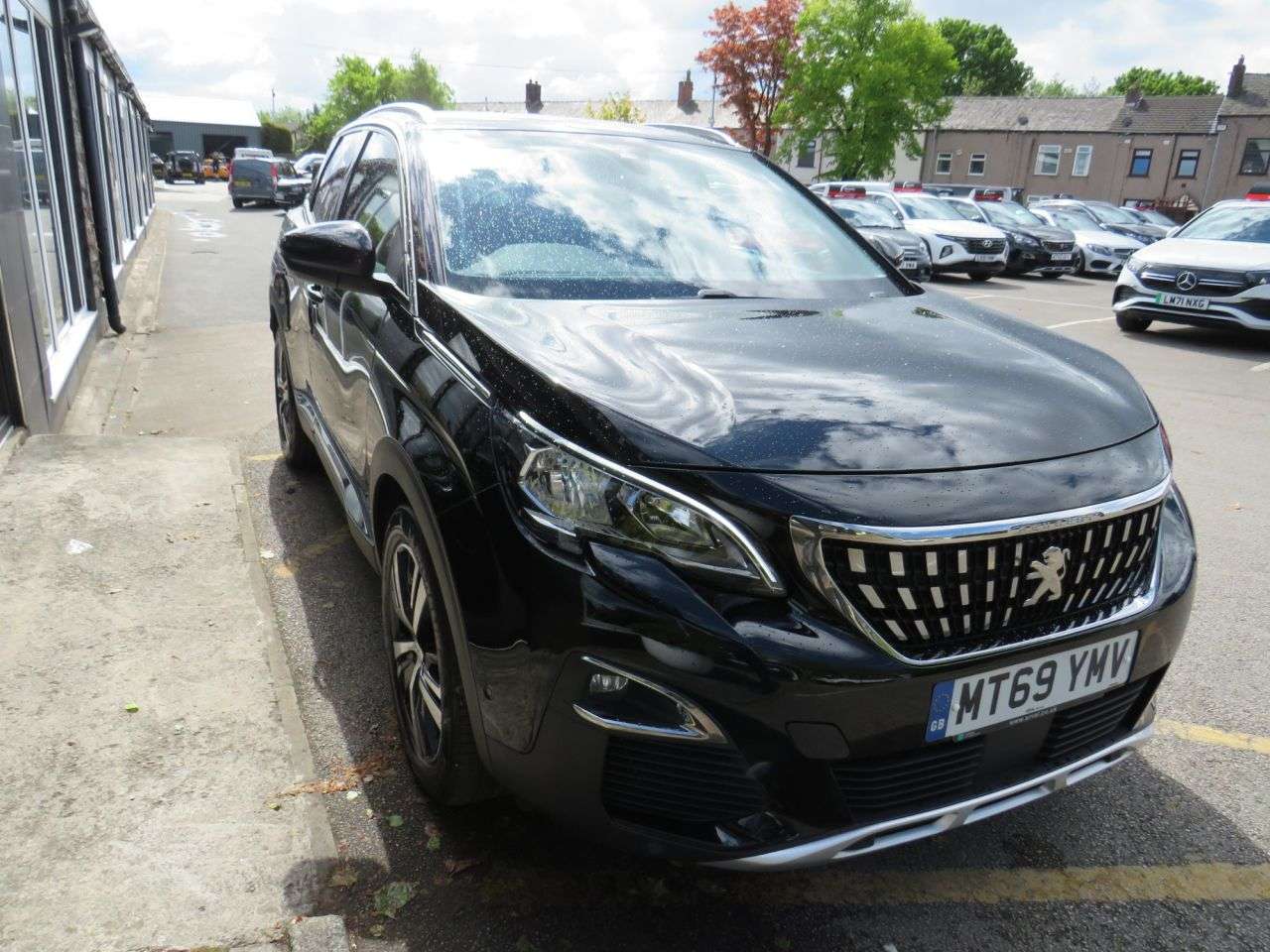 2019 PEUGEOT 3008 2019 PEUGEOT 3008