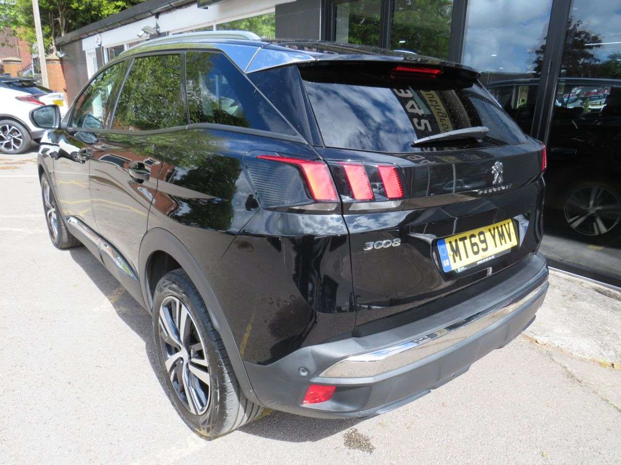 2019 PEUGEOT 3008 2019 PEUGEOT 3008