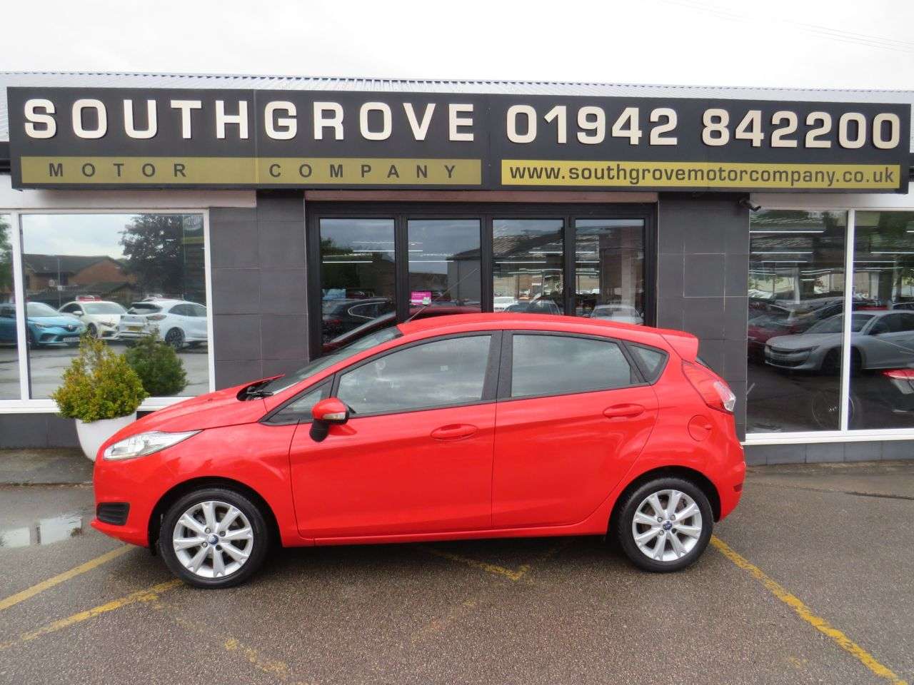 2015 FORD FIESTA 2015 FORD FIESTA