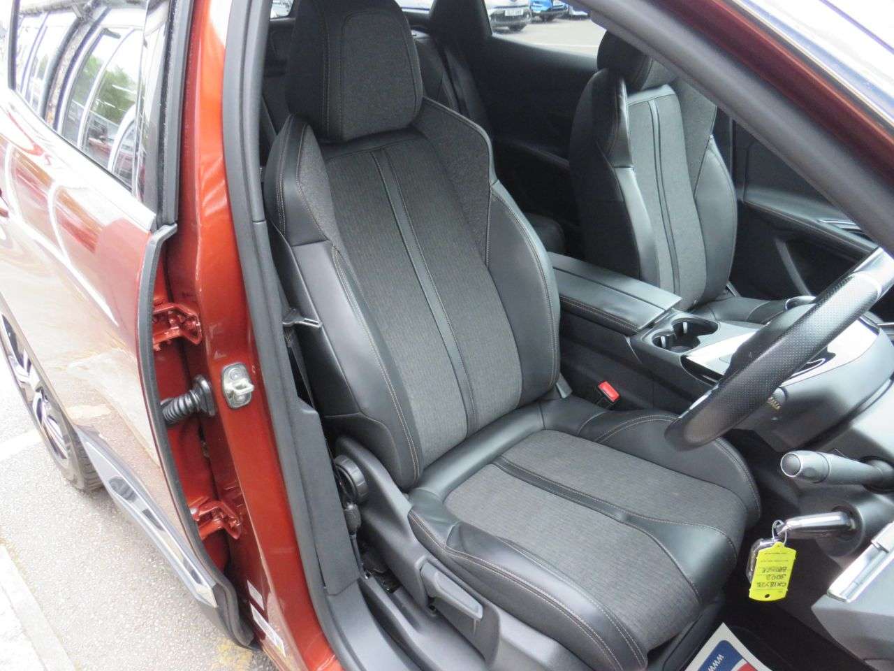 2018 PEUGEOT 3008 2018 PEUGEOT 3008
