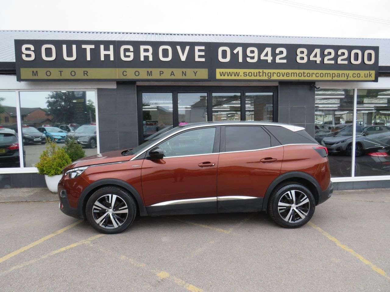 2018 PEUGEOT 3008 2018 PEUGEOT 3008