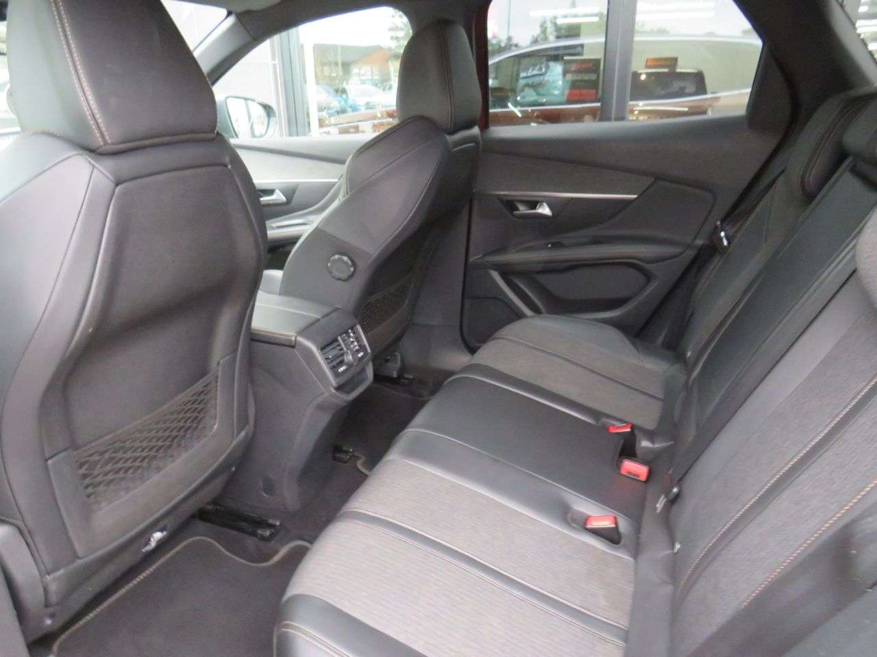 2018 PEUGEOT 3008 2018 PEUGEOT 3008