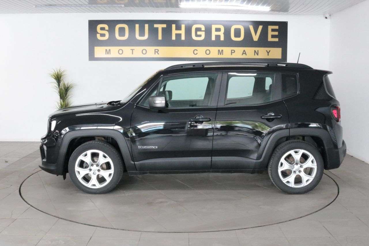 A 2020 JEEP RENEGADE 1.6 MultiJetII Limited SUV 5dr Diesel Manual Euro 6 (s/s) (120 ps) * EXTEND A 2020 JEEP RENEGADE 1.6 MultiJetII Limited SUV 5dr Diesel Manual Euro 6 (s/s) (120 ps) * EXTEND