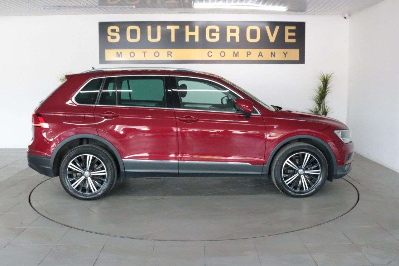 2017 VOLKSWAGEN TIGUAN 2017 VOLKSWAGEN TIGUAN