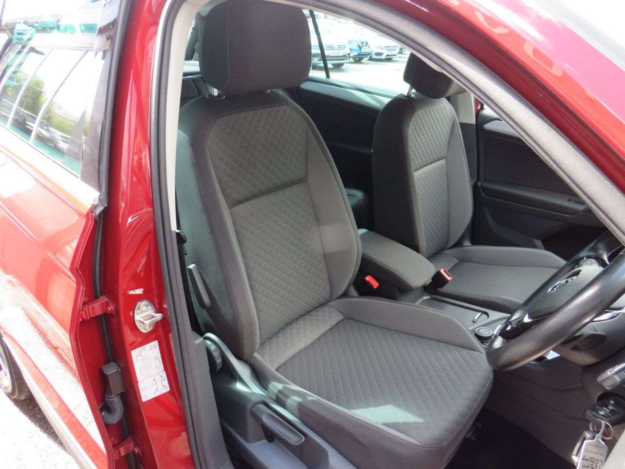 2017 VOLKSWAGEN TIGUAN 2017 VOLKSWAGEN TIGUAN