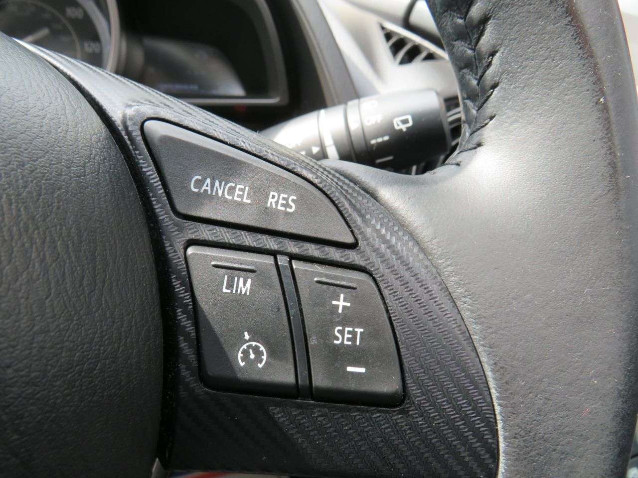 2015 MAZDA MAZDA2 2015 MAZDA MAZDA2
