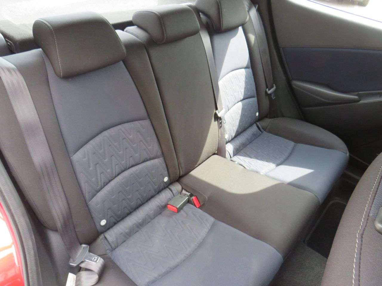 2015 MAZDA MAZDA2 2015 MAZDA MAZDA2