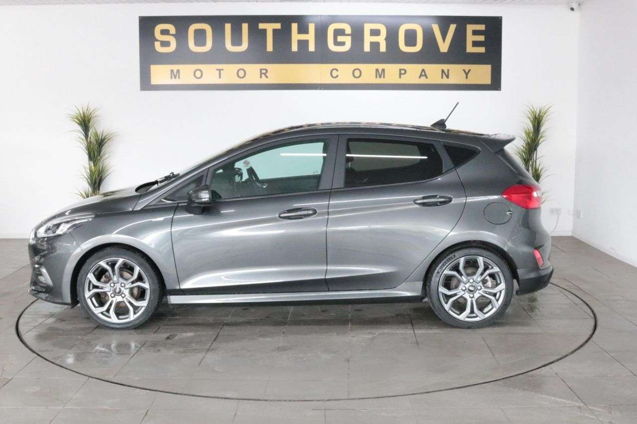 A 2020 FORD FIESTA 1.0T EcoBoost GPF ST-Line Hatchback 5dr Petrol Manual Euro 6 (s/s) (125 ps) A 2020 FORD FIESTA 1.0T EcoBoost GPF ST-Line Hatchback 5dr Petrol Manual Euro 6 (s/s) (125 ps)