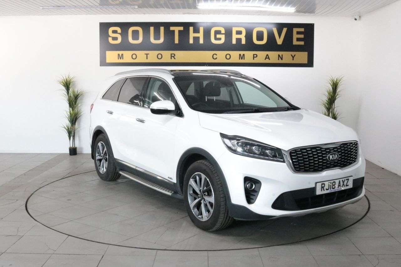 A 2018 KIA SORENTO 2.2 CRDi KX-3 SUV 5dr Diesel Manual AWD Euro 6 (s/s) (197 bhp) A 2018 KIA SORENTO 2.2 CRDi KX-3 SUV 5dr Diesel Manual AWD Euro 6 (s/s) (197 bhp)