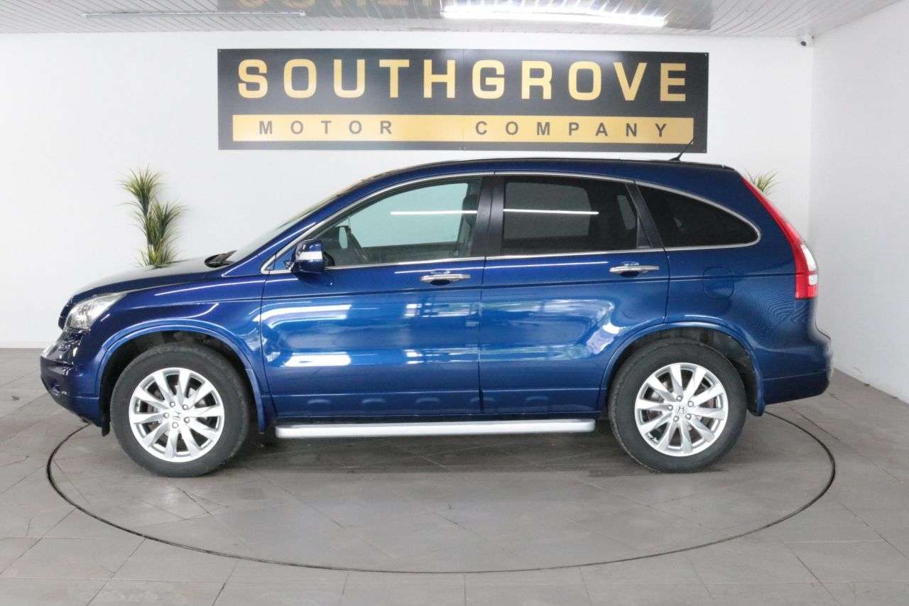 A 2011 HONDA CR-V 2.2 i-DTEC EX SUV 5dr Diesel Auto 4WD Euro 5 (150 ps) ** EXTENDED WARRANTIE A 2011 HONDA CR-V 2.2 i-DTEC EX SUV 5dr Diesel Auto 4WD Euro 5 (150 ps) ** EXTENDED WARRANTIE