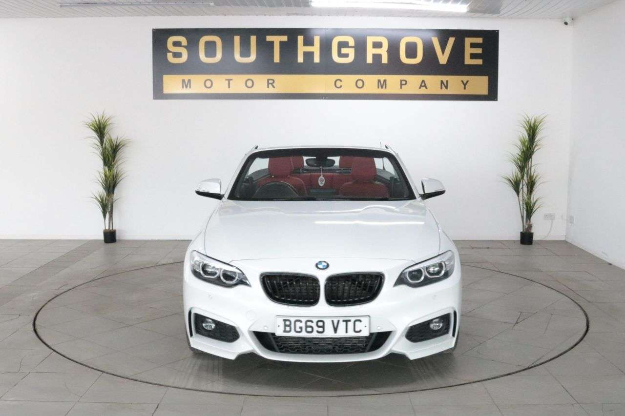 A 2019 BMW 2 SERIES 2.0 218d M Sport Convertible 2dr Diesel Manual Euro 6 (s/s) (150 ps) * EXTE A 2019 BMW 2 SERIES 2.0 218d M Sport Convertible 2dr Diesel Manual Euro 6 (s/s) (150 ps) * EXTE