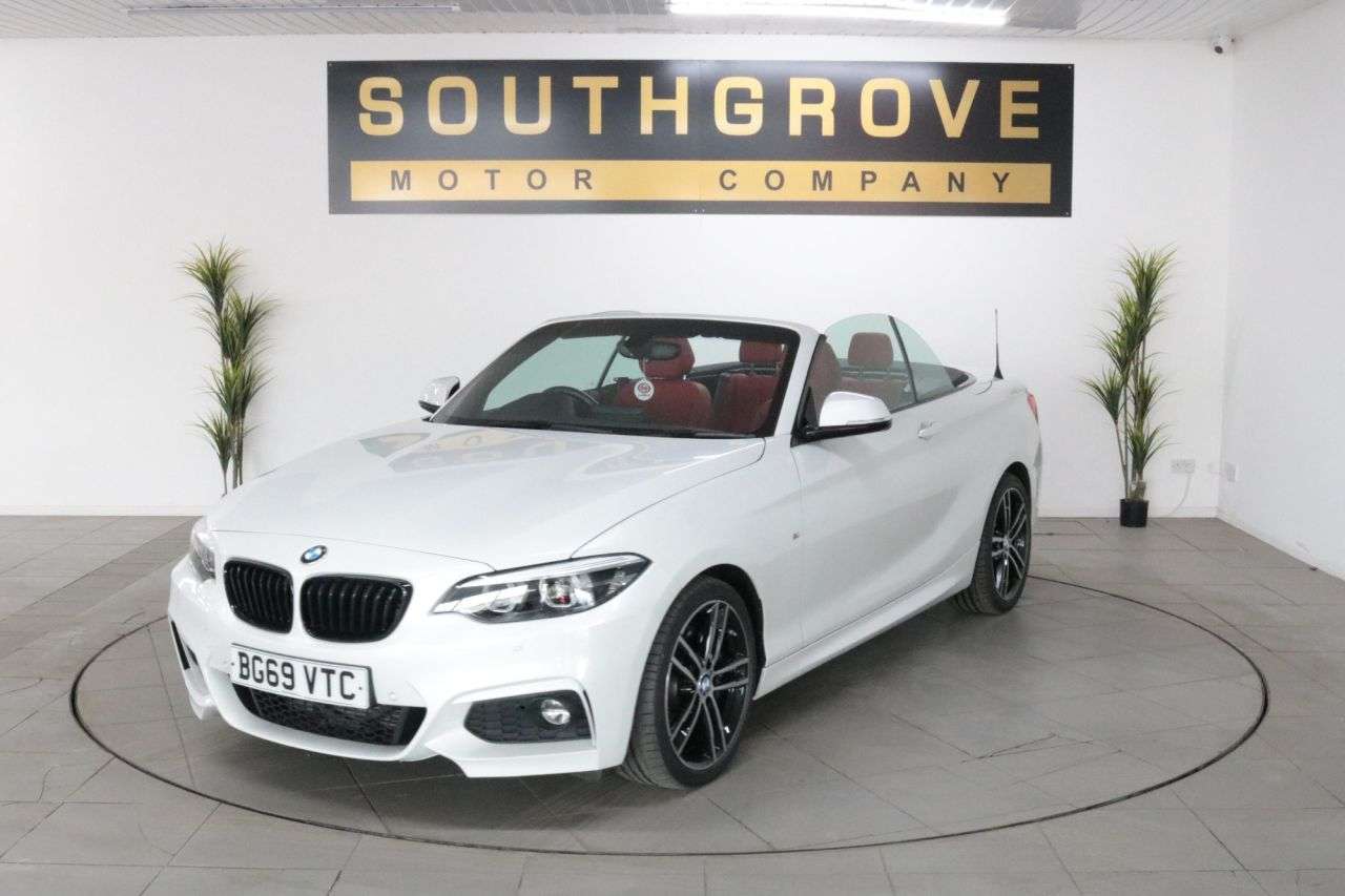 A 2019 BMW 2 SERIES 2.0 218d M Sport Convertible 2dr Diesel Manual Euro 6 (s/s) (150 ps) * EXTE A 2019 BMW 2 SERIES 2.0 218d M Sport Convertible 2dr Diesel Manual Euro 6 (s/s) (150 ps) * EXTE