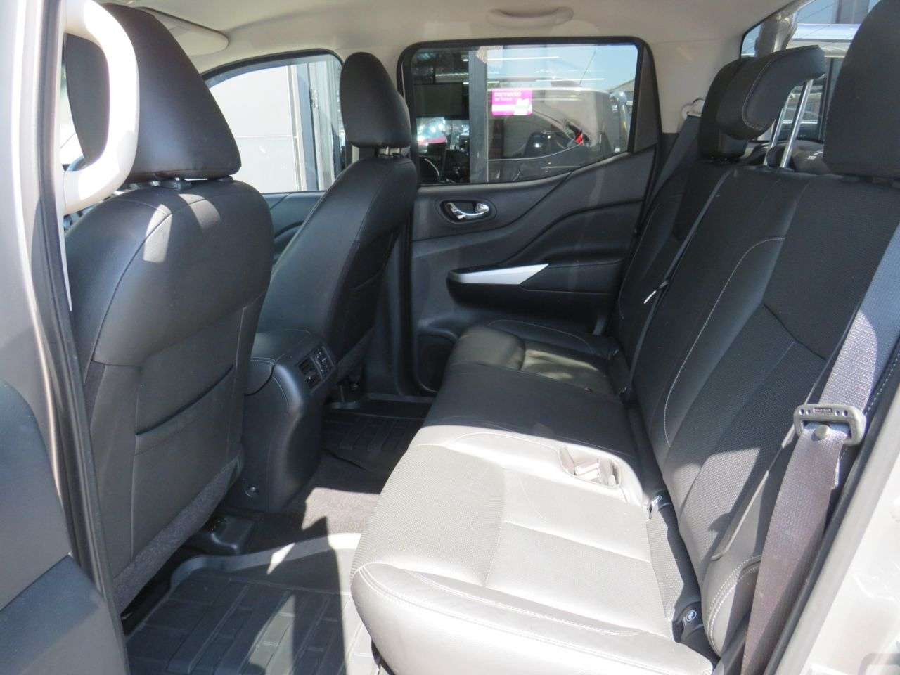 2017 NISSAN NAVARA 2017 NISSAN NAVARA