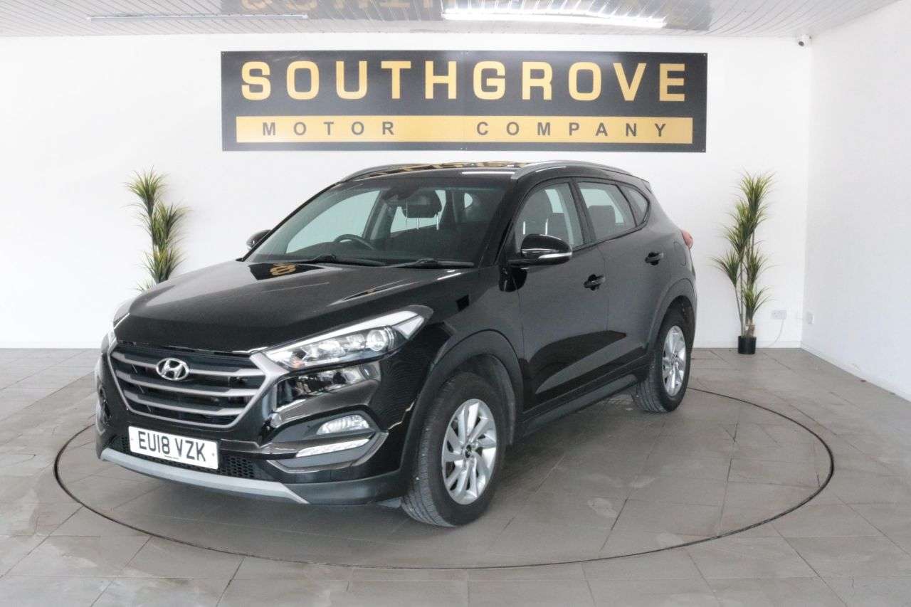 A 2018 HYUNDAI TUCSON 1.7 CRDi Blue Drive SE Nav SUV 5dr Diesel Manual Euro 6 (s/s) (116 ps) ** E A 2018 HYUNDAI TUCSON 1.7 CRDi Blue Drive SE Nav SUV 5dr Diesel Manual Euro 6 (s/s) (116 ps) ** E