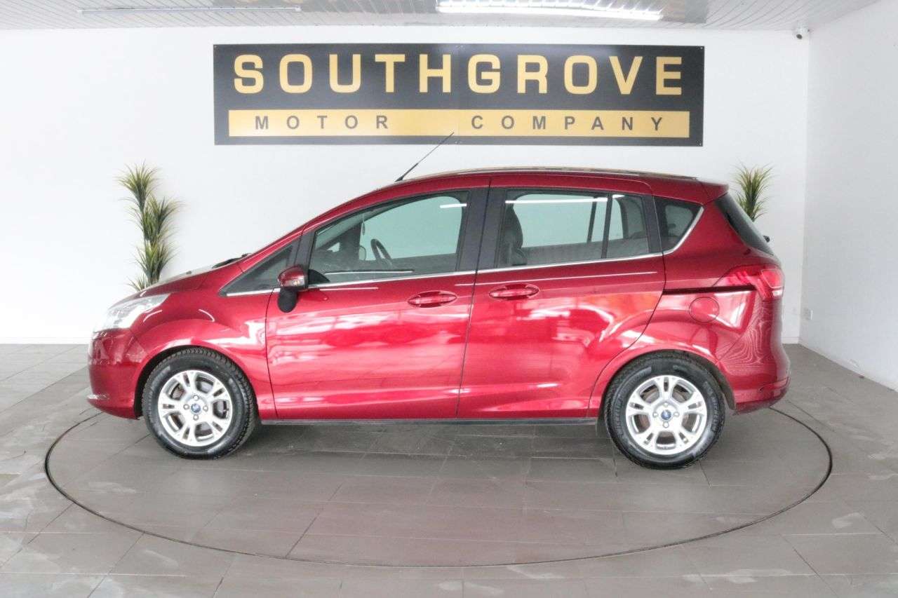 A 2017 FORD B-MAX 1.0T EcoBoost Zetec Navigator MPV 5dr Petrol Manual Euro 6 (s/s) (125 ps) * A 2017 FORD B-MAX 1.0T EcoBoost Zetec Navigator MPV 5dr Petrol Manual Euro 6 (s/s) (125 ps) *