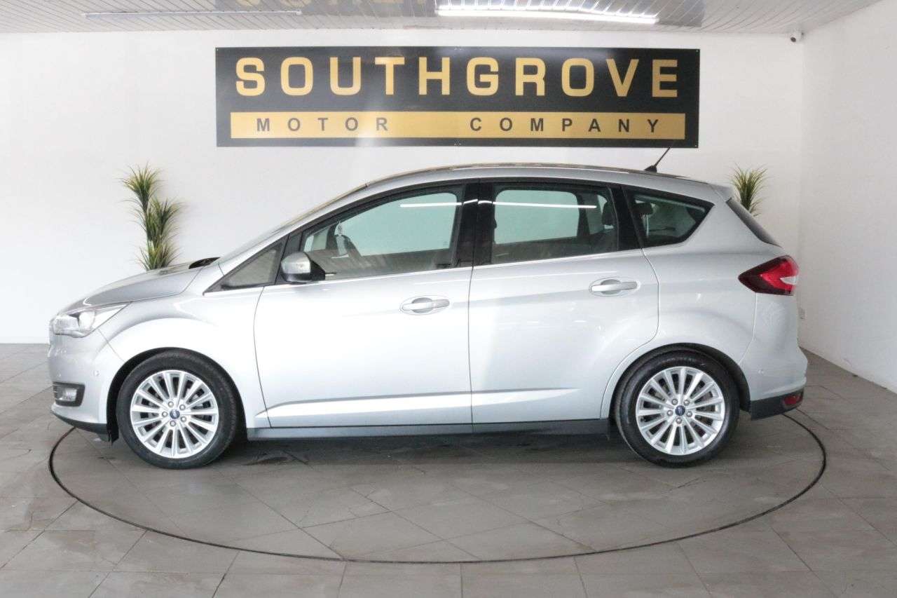 A 2018 FORD C-MAX 1.0T EcoBoost GPF Titanium MPV 5dr Petrol Manual Euro 6 (s/s) (125 ps) ** E A 2018 FORD C-MAX 1.0T EcoBoost GPF Titanium MPV 5dr Petrol Manual Euro 6 (s/s) (125 ps) ** E