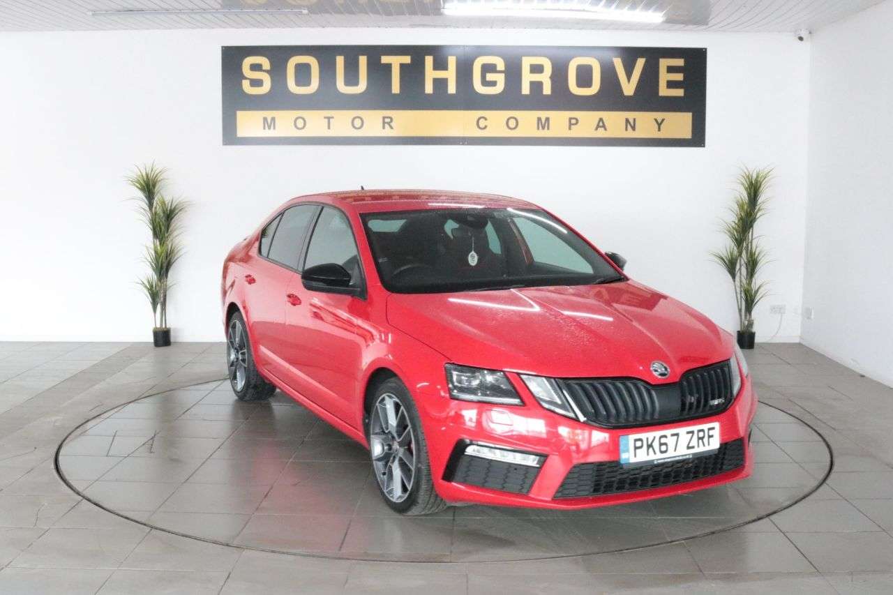 A 2017 SKODA OCTAVIA 2.0 TDI vRS Hatchback 5dr Diesel Manual Euro 6 (s/s) (184 ps) A 2017 SKODA OCTAVIA 2.0 TDI vRS Hatchback 5dr Diesel Manual Euro 6 (s/s) (184 ps)