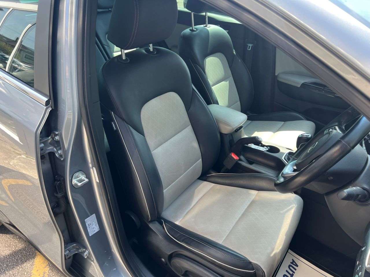2021 KIA SPORTAGE 2021 KIA SPORTAGE