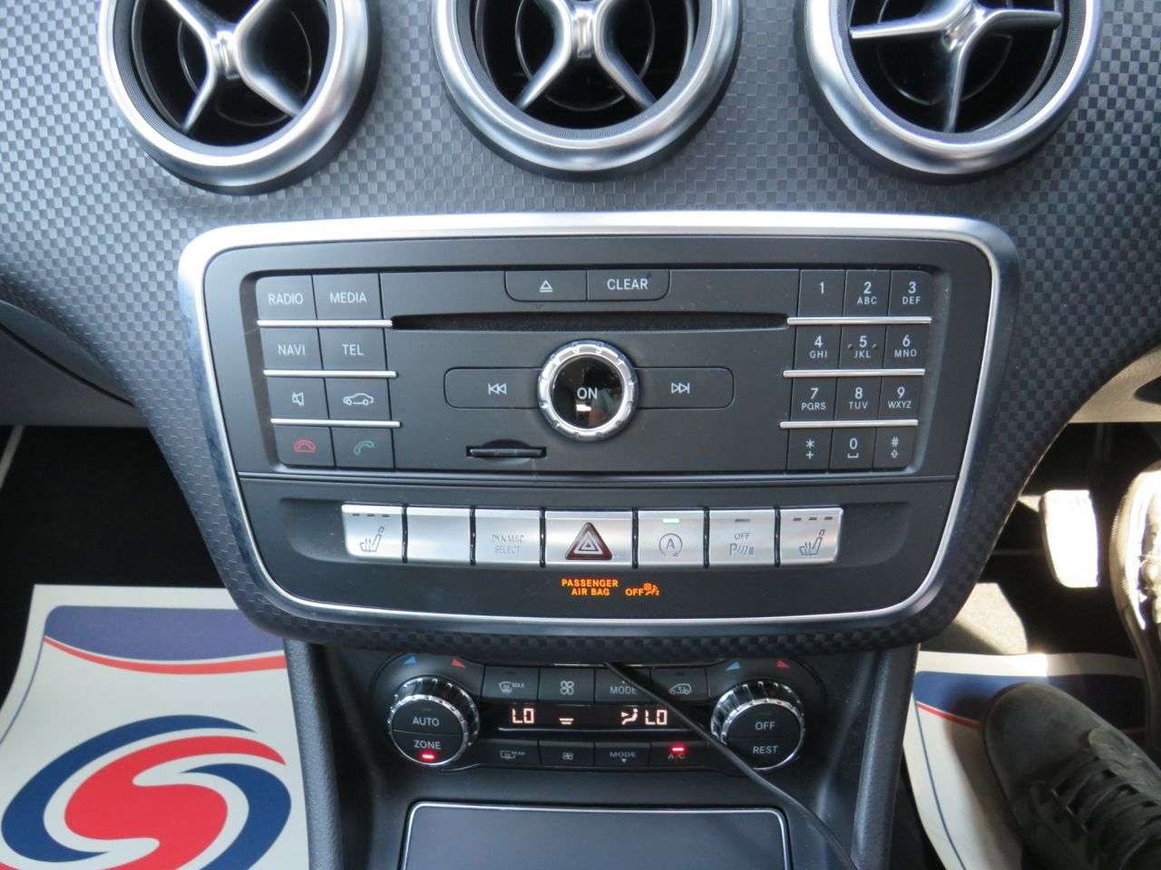 2017 MERCEDES-BENZ A CLASS 2017 MERCEDES-BENZ A CLASS