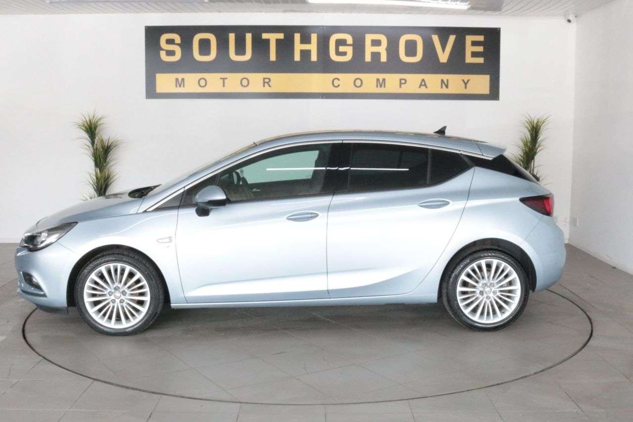 A 2019 VAUXHALL ASTRA 1.4i Turbo Elite Nav Hatchback 5dr Petrol Manual Euro 6 (150 ps) ** EXTENDE A 2019 VAUXHALL ASTRA 1.4i Turbo Elite Nav Hatchback 5dr Petrol Manual Euro 6 (150 ps) ** EXTENDE