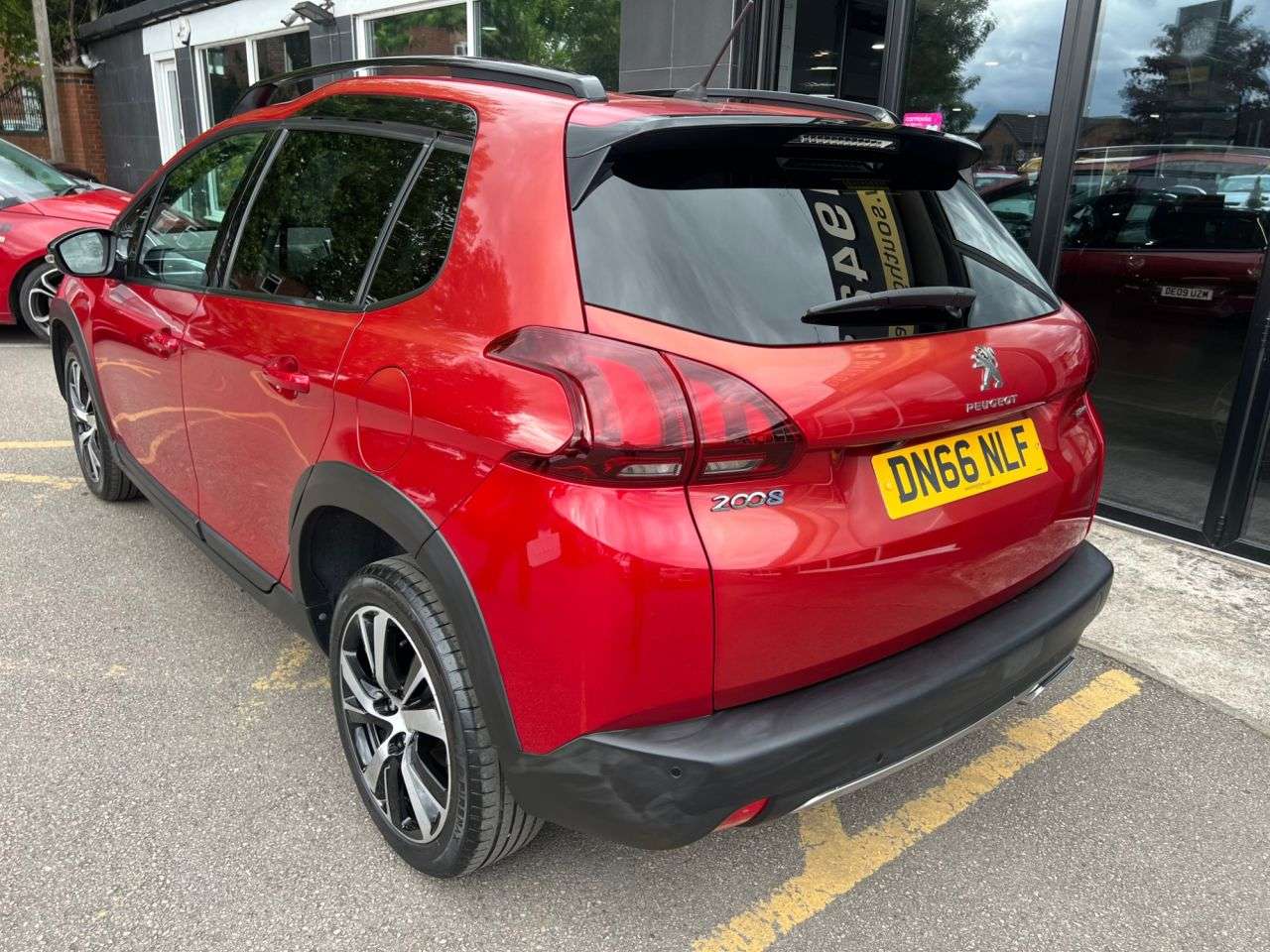 2016 PEUGEOT 2008 2016 PEUGEOT 2008