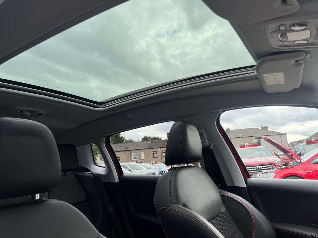 2016 PEUGEOT 2008 2016 PEUGEOT 2008