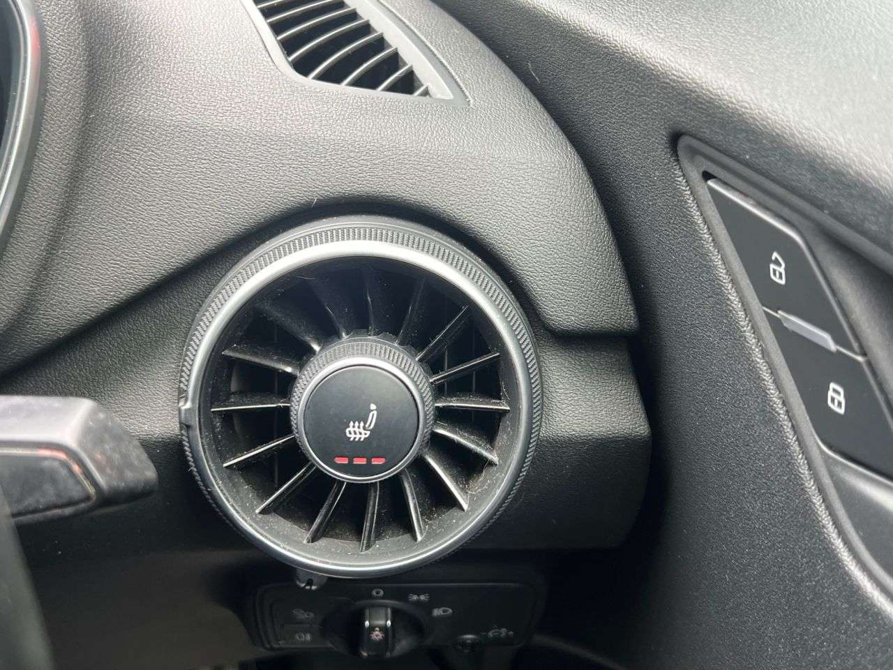 2015 AUDI TT 2015 AUDI TT
