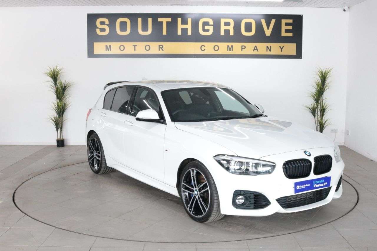 A 2019 BMW 1 SERIES 1.5 118i GPF M Sport Shadow Edition Hatchback 5dr Petrol Manual Euro 6 (s/s A 2019 BMW 1 SERIES 1.5 118i GPF M Sport Shadow Edition Hatchback 5dr Petrol Manual Euro 6 (s/s