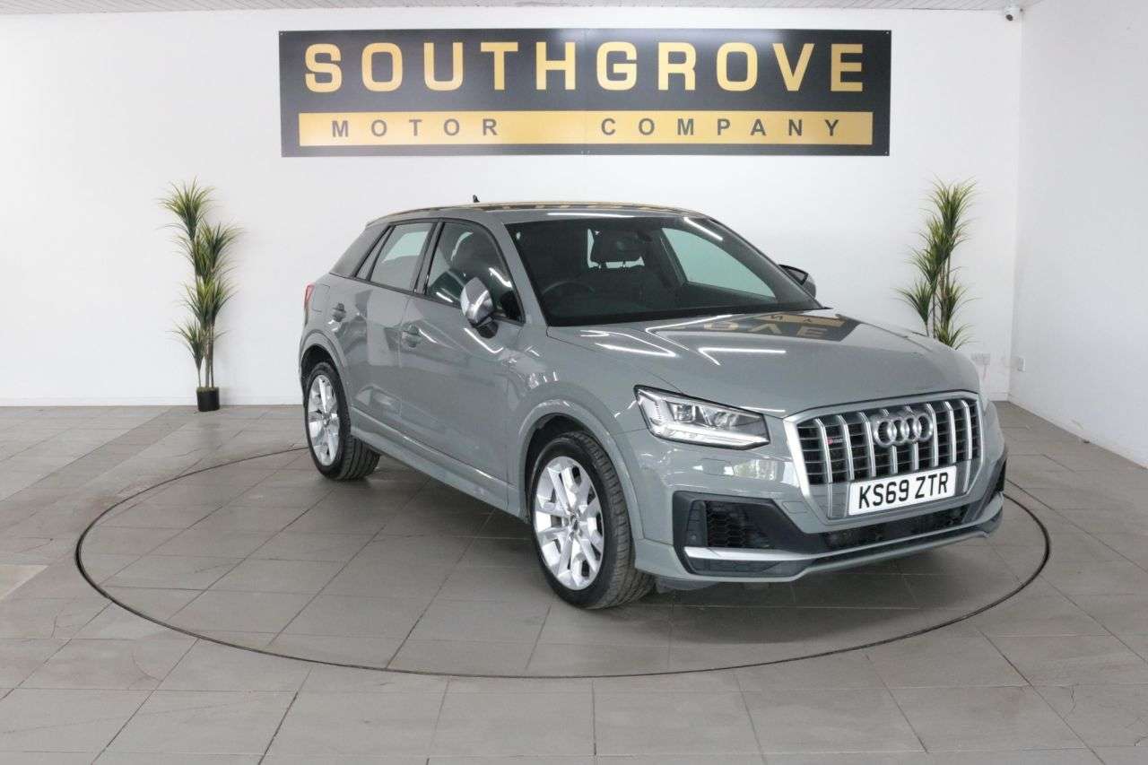 A 2020 AUDI SQ2 2.0 TFSI SUV 5dr Petrol S Tronic quattro Euro 6 (s/s) (300 ps) ** EXTENDED A 2020 AUDI SQ2 2.0 TFSI SUV 5dr Petrol S Tronic quattro Euro 6 (s/s) (300 ps) ** EXTENDED