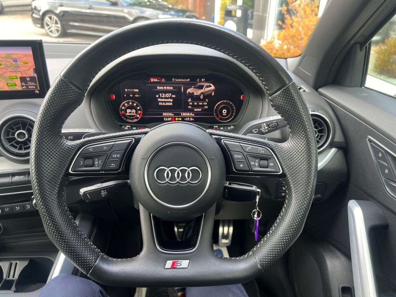 2020 AUDI SQ2 2020 AUDI SQ2