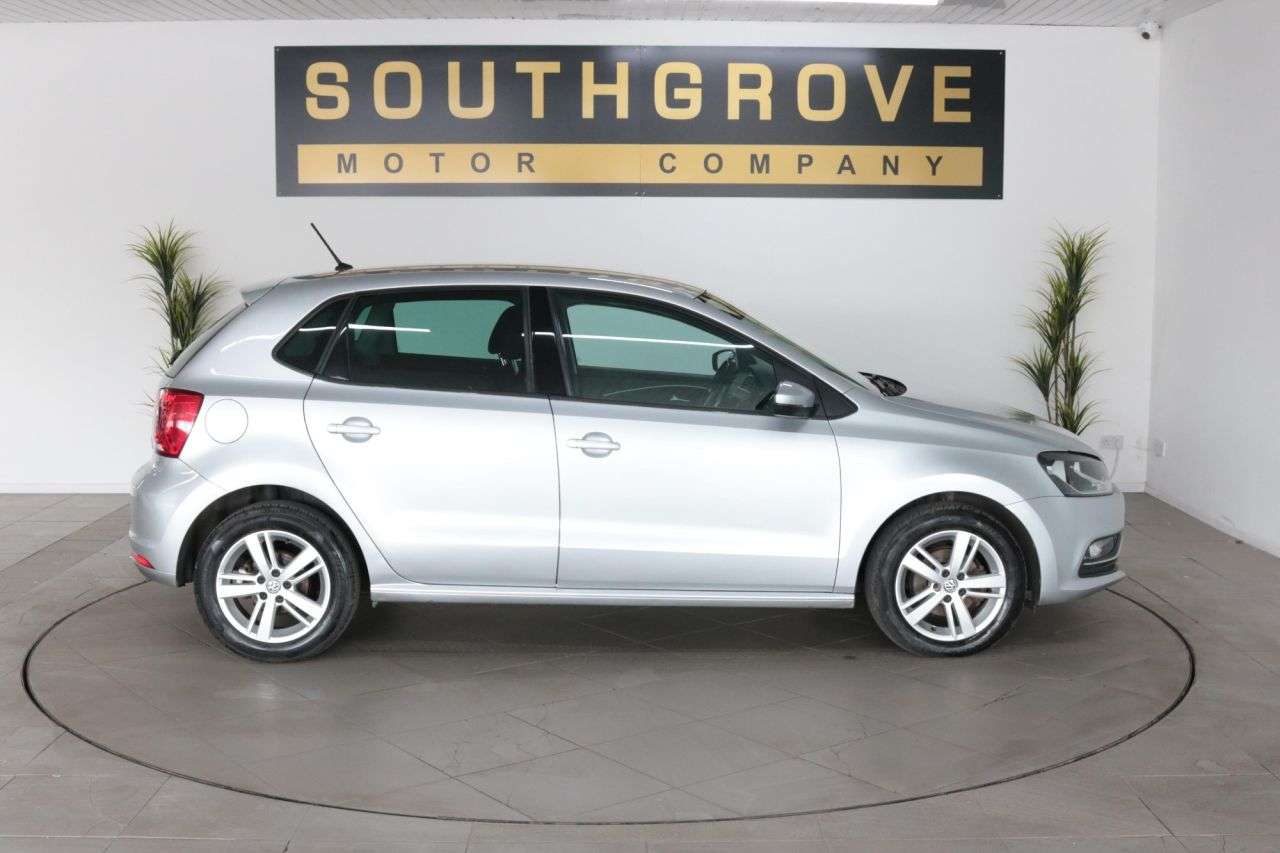 A 2017 VOLKSWAGEN POLO 1.2 TSI Match Edition Hatchback 5dr Petrol Manual Euro 6 (s/s) (90 ps) A 2017 VOLKSWAGEN POLO 1.2 TSI Match Edition Hatchback 5dr Petrol Manual Euro 6 (s/s) (90 ps)
